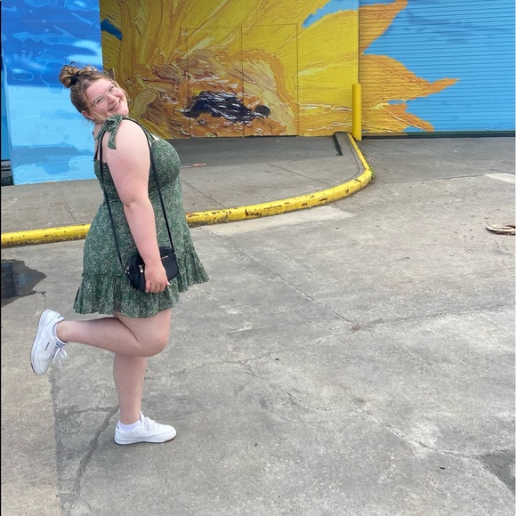 Meet your Posher, Esti - Picture 3 of 5